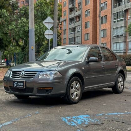VOLKSWAGEN JETTA EUROPA MT 2000CC-2014