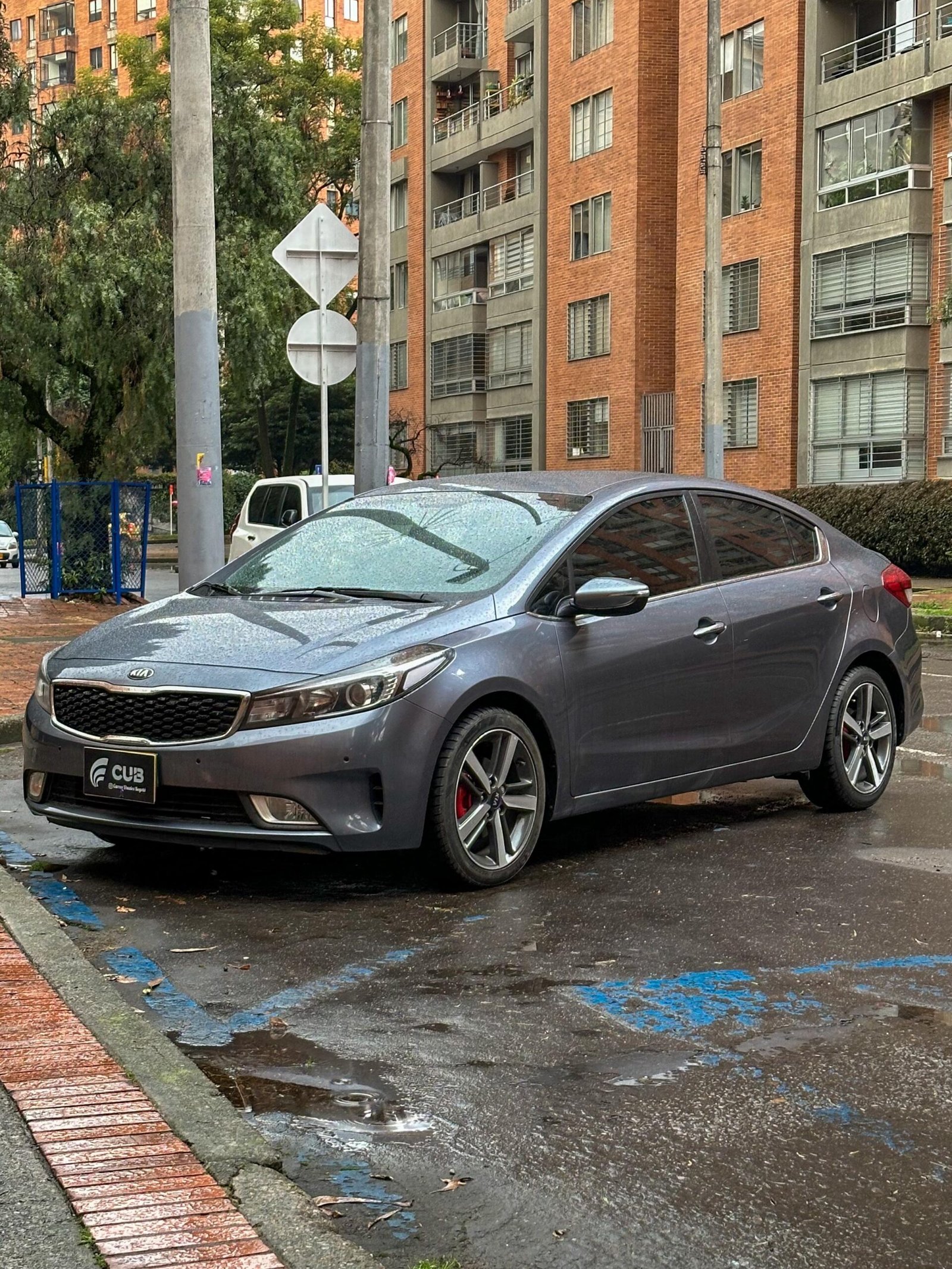 KIA CERATO PRO ZENITH TP 1600CC 4P 2AB ABS-2019