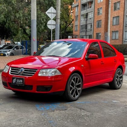 VOLKSWAGEN JETTA EUROPA MT 2000CC-2014