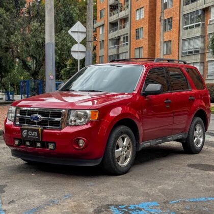 FORD ESCAPE XLT AT 3000CC 4X4-2011