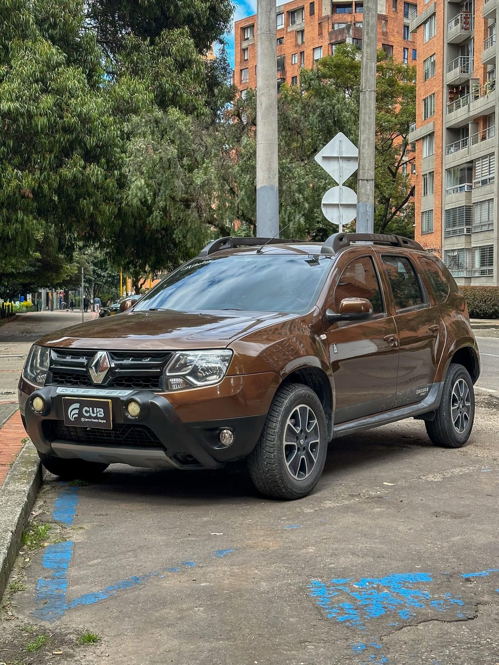 RENAULT DUSTER  DYNAMIQUE/INTENS MT 1600CC 4X2-2017