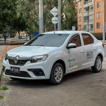 RENAULT LOGAN LIFE+ MT 1.6 2025 usado en venta en Bogotá - CUB
