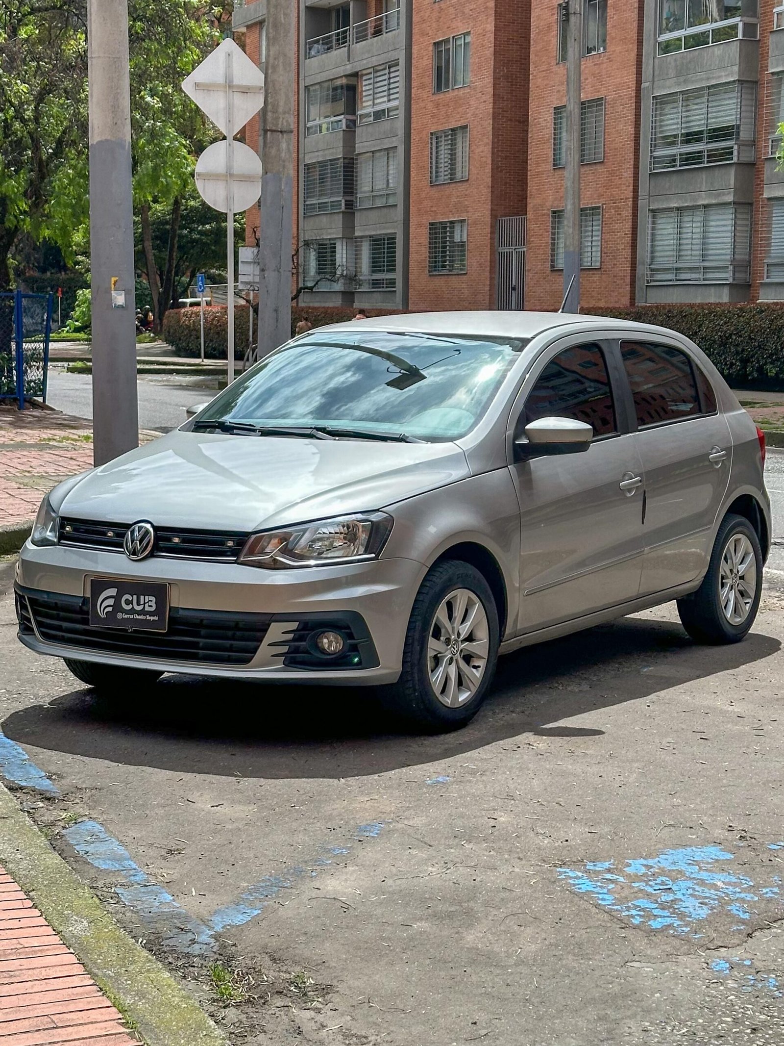 VOLKSWAGEN GOL COMFORTLINE MT 1600CC 2AB ABS R15 MOD 2019