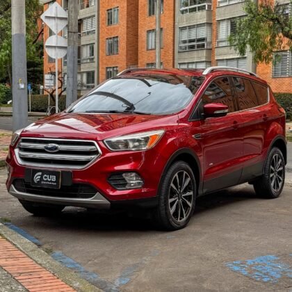 FORD ESCAPE TITANIUM TP 2000CC 4X4 MOD 2017