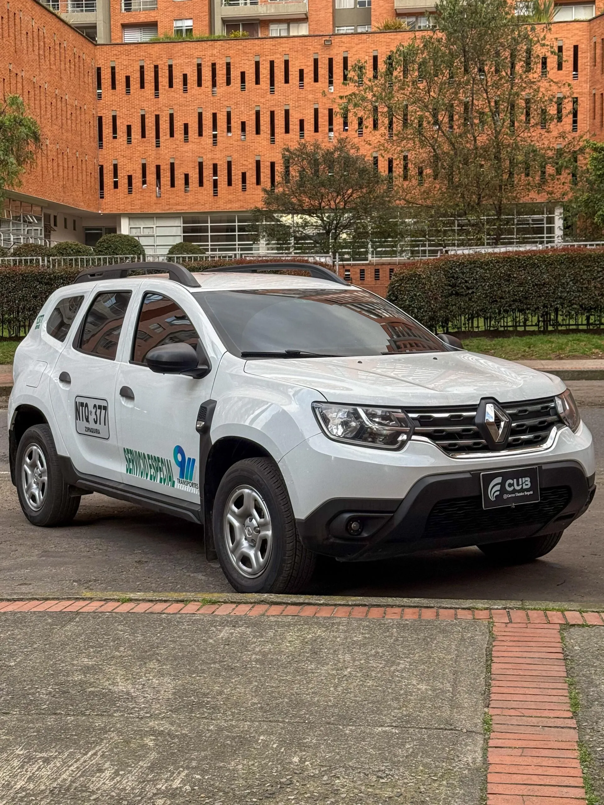 RENAULT DUSTER ZEN MT 1600CC GNV MOD 2025 - Image 3