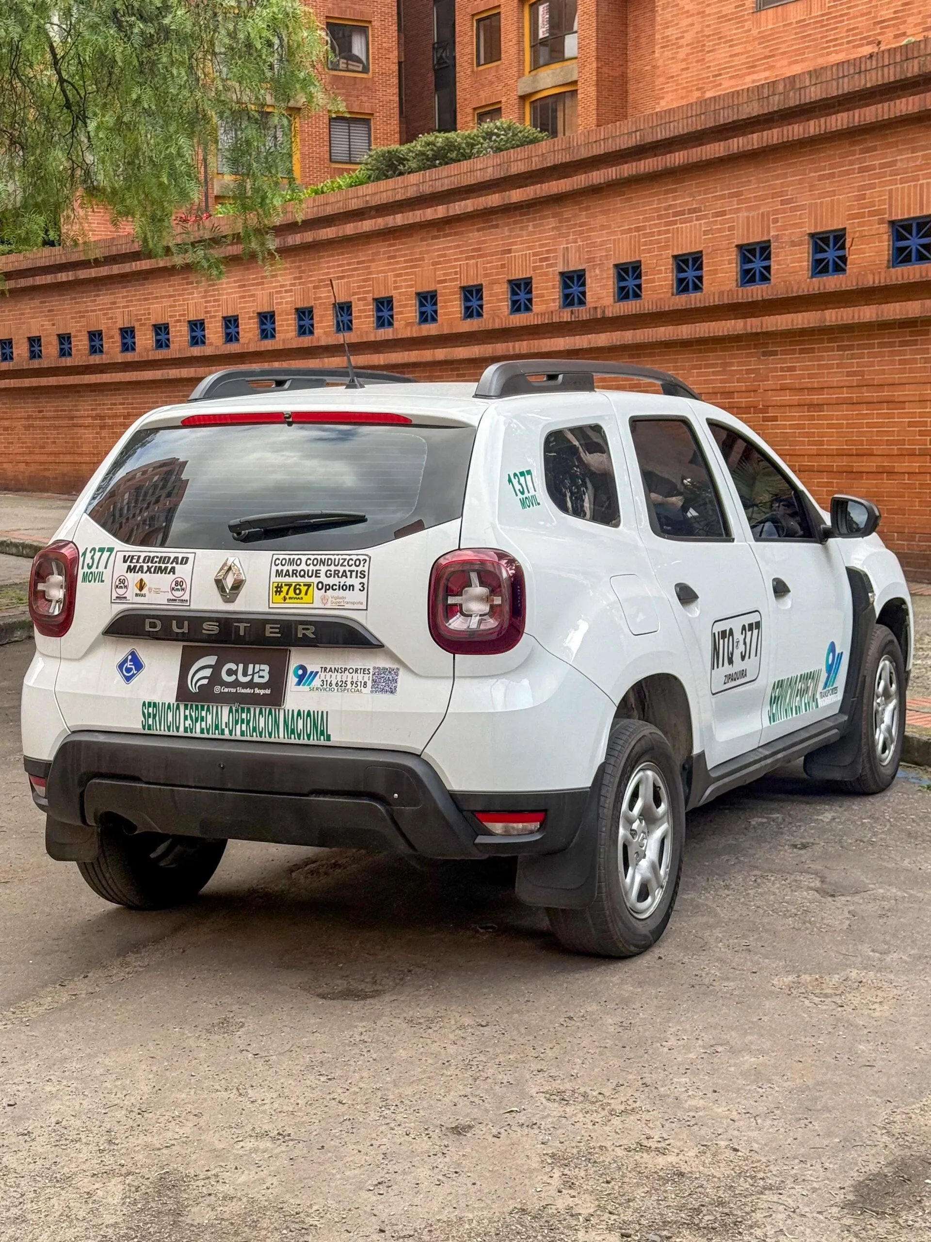 RENAULT DUSTER ZEN MT 1600CC GNV MOD 2025 - Image 4