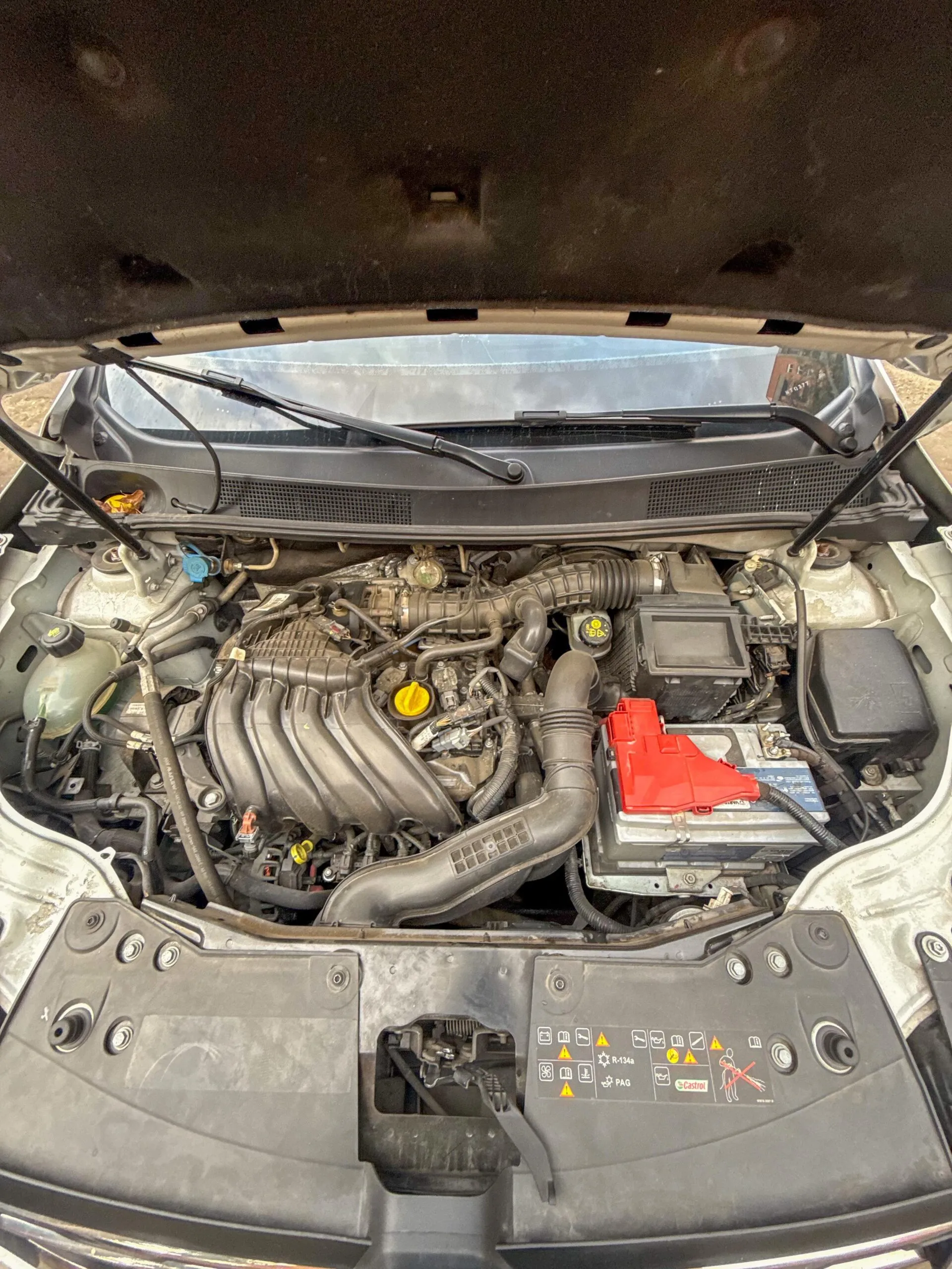 RENAULT DUSTER ZEN MT 1600CC GNV MOD 2025 - Image 20