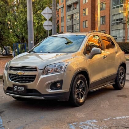 Chevrolet Tracker LT 4x4 2017 plata champán en venta en Bogotá