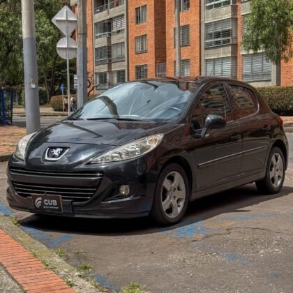 Peugeot 207 Premium Cielo 2011 en venta en Bogotá