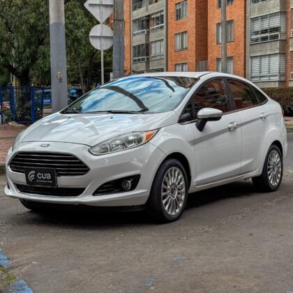 FORD FIESTA SPORTBACK TITANIUM AT 1.6 2014