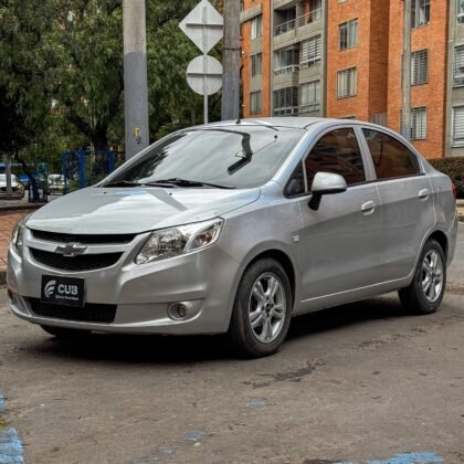 Chevrolet Sail LTZ 2017 sedán color Plata Brillante en venta en Bogotá