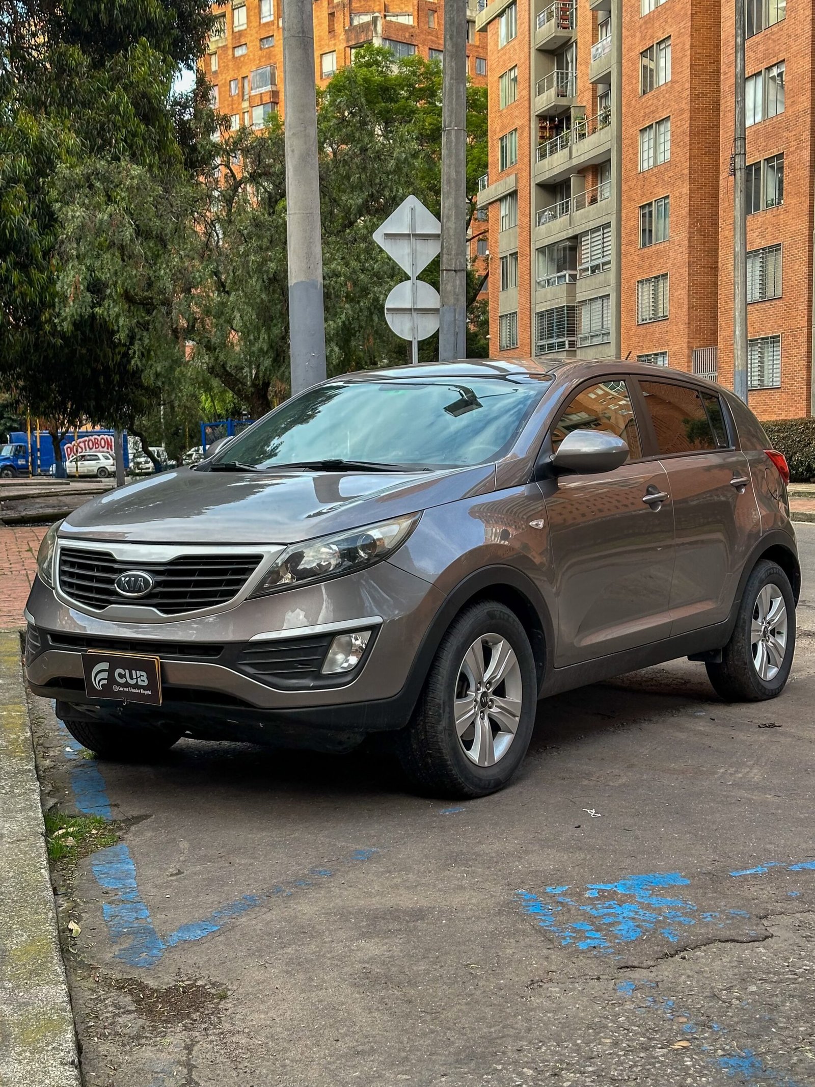 KIA SPORTAGE REVOLUTION MT 2.0 2013