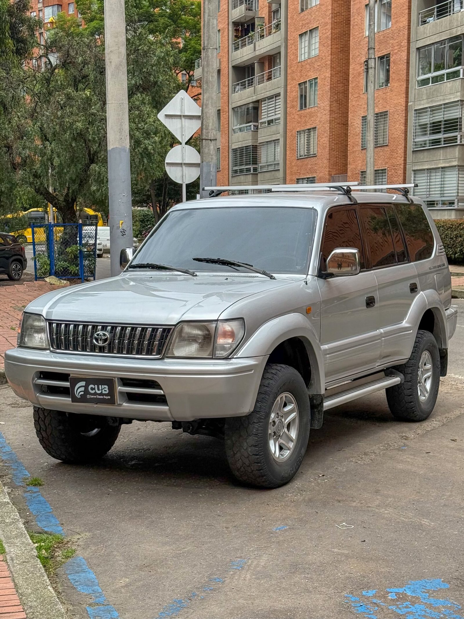 TOYOTA PRADO VX AT 3.4 4X4 2004